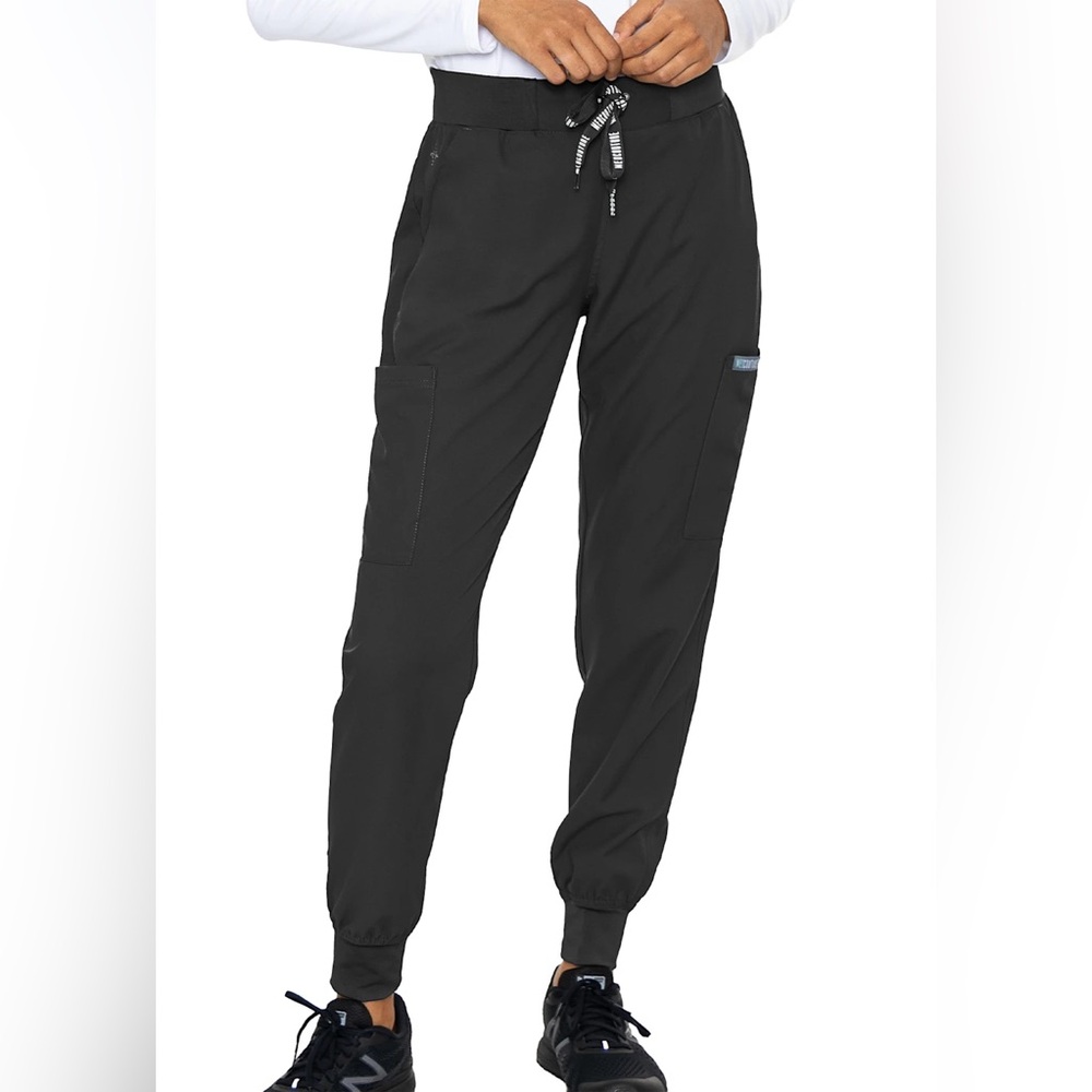 XS Petitie Black Jogger Med Couture Scrub Pants